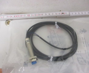 Индуктивный датчик сближения 
Induktive Näherungssensoren , IM12-10NPS-ZW1 Sick